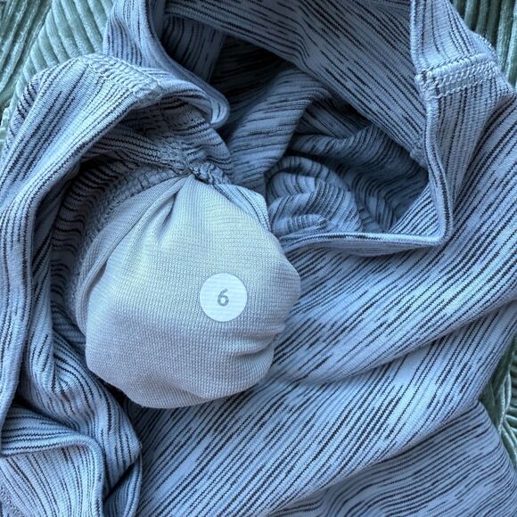 Lululemon Wunder Under High Rise Crop Legging Space Gray Alpine White - Picture 4 of 4